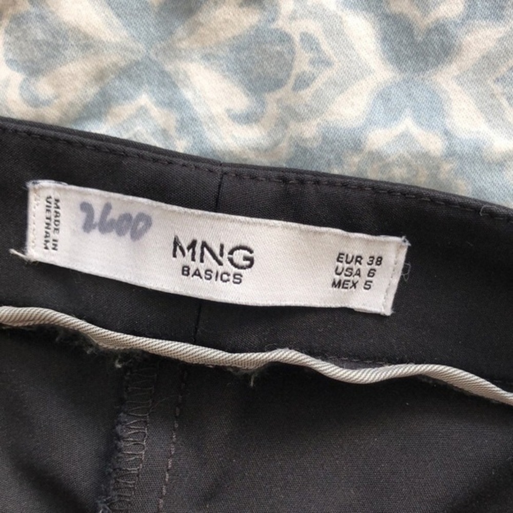 Mango Black Capris - image 8